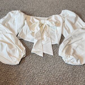 White Puff Sleeve Crop Top